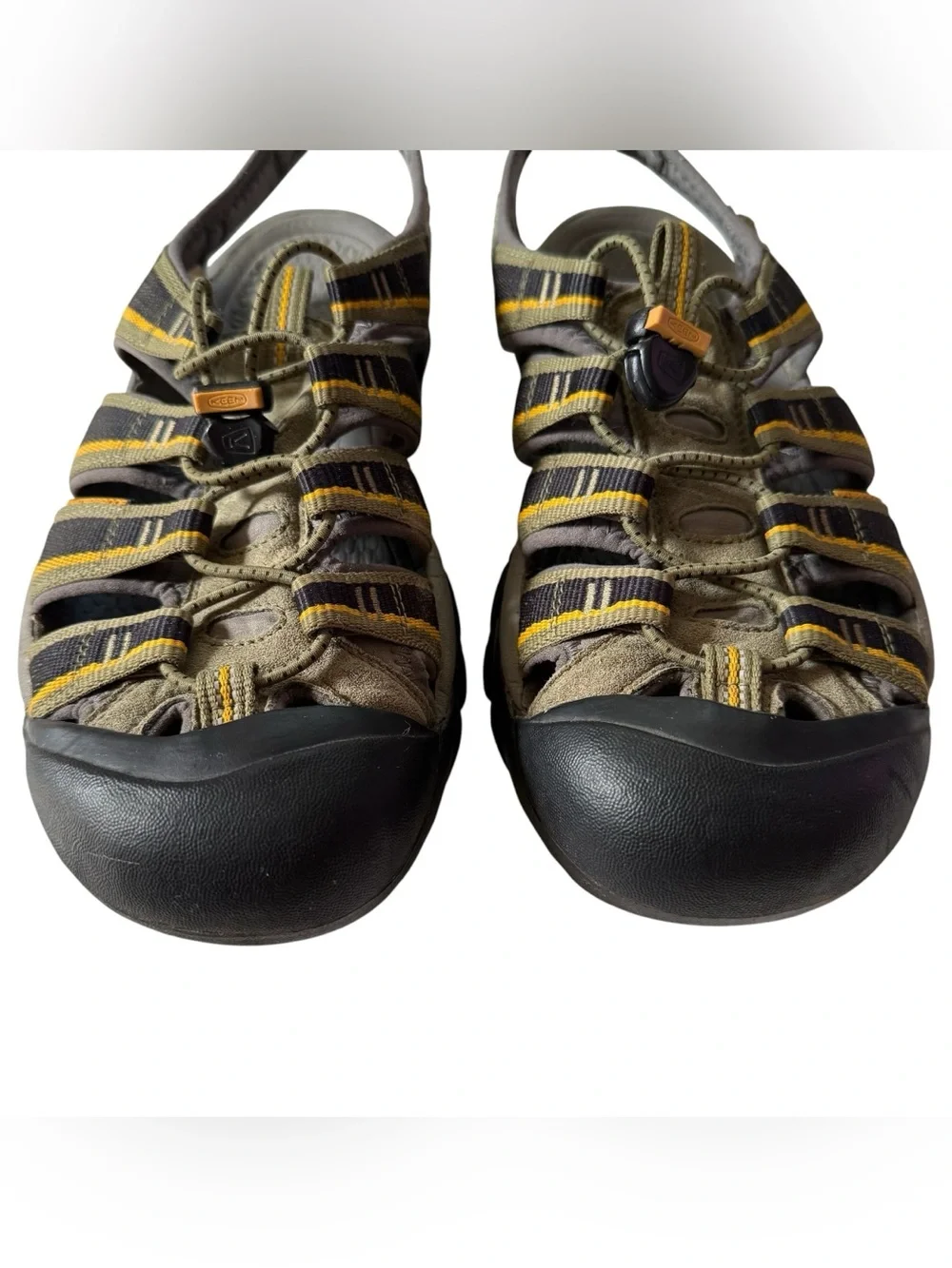 Keen Sandals Men Size 9.5 Green Yellow Black Adjustable Waterproof Anti Odor